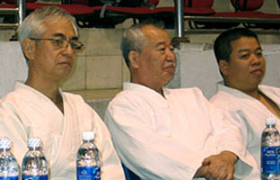 Fukakusa Shihan and Yamada Shihan with Mr. Bui Hoang Lan in Hanoi.